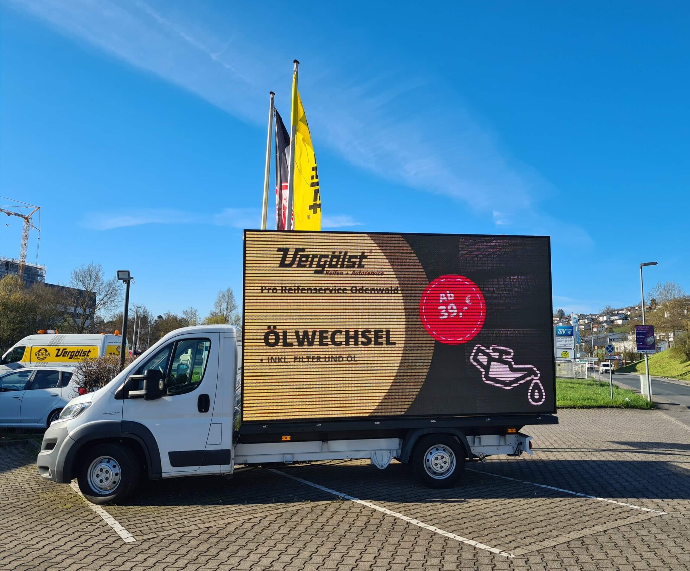 LED-Wagen, mit Werbefläche zum mieten
