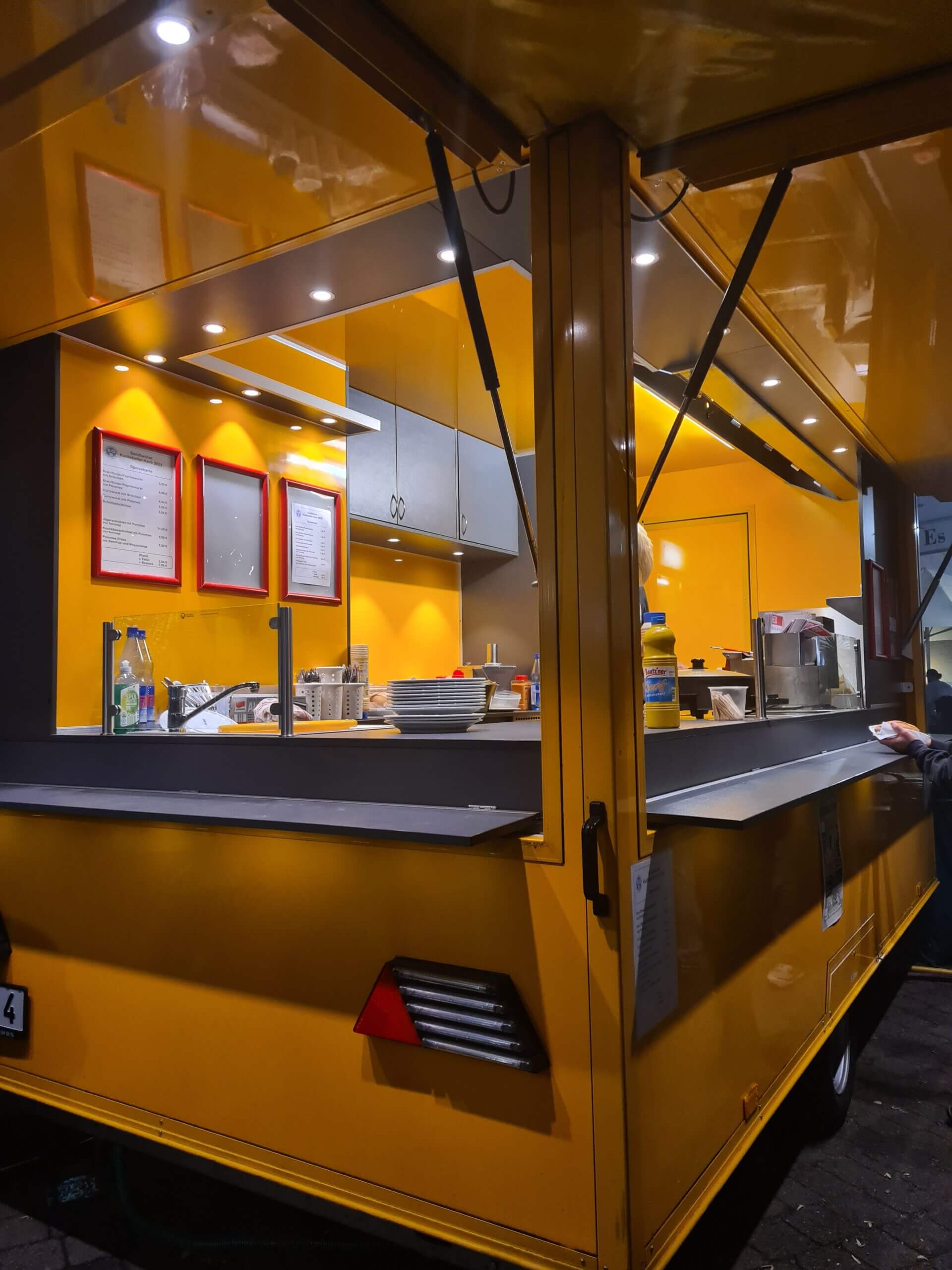 Imbisswagen Innenausstattung